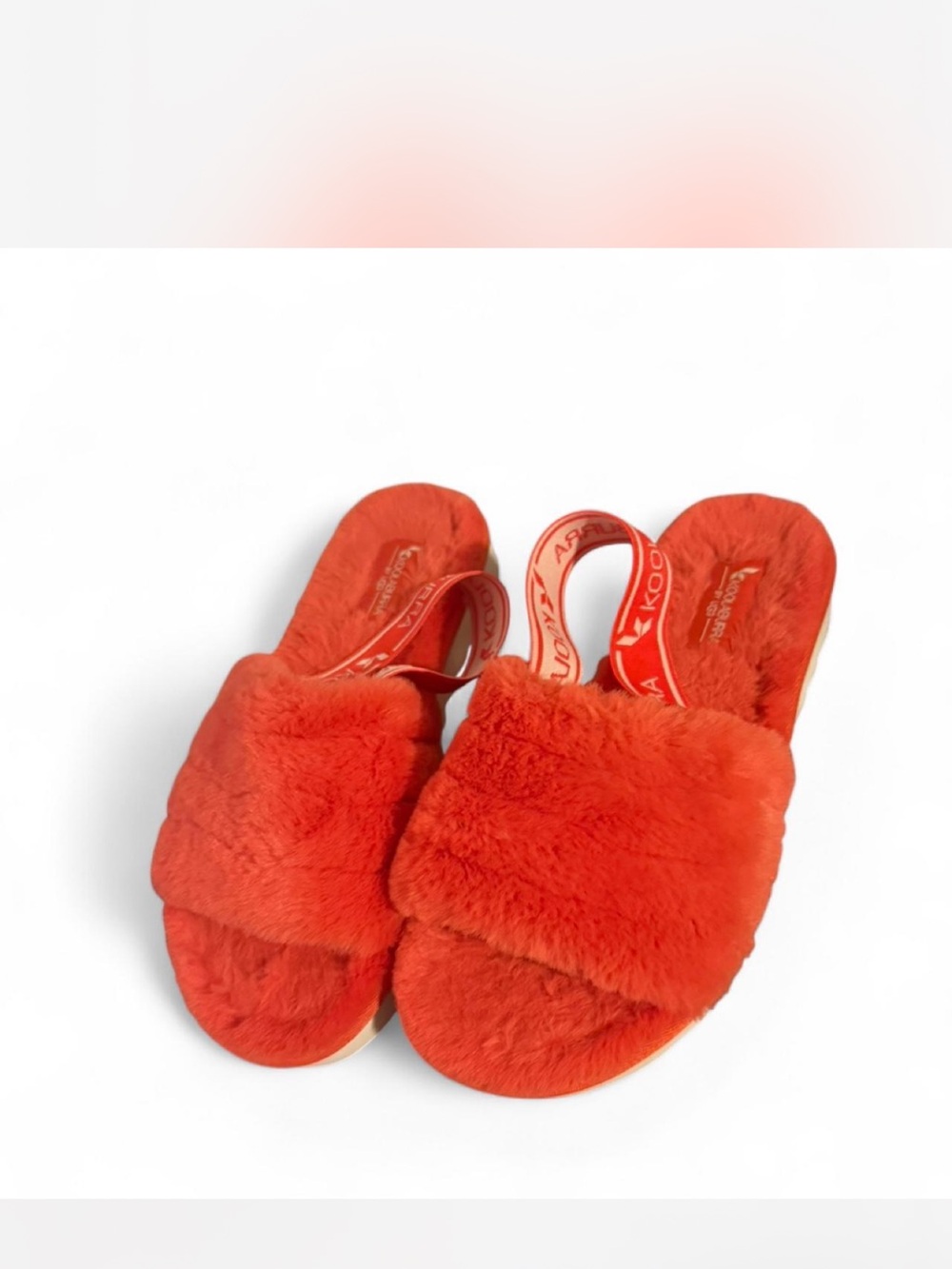 Koolaburra Plush Slide Slippers in Bright Red